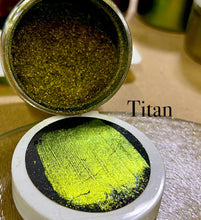 Load image into Gallery viewer, Magnetic Hyper Shift Pigments
