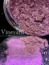 Load image into Gallery viewer, Pearl Hyper Shift Magnetic Pigment
