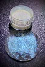 Load image into Gallery viewer, Interference Ghost Mountain Crystals
